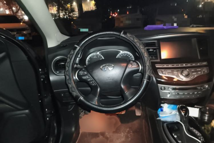 Used Infiniti QX60 2016 2.5 S/C Hybrid Two-Wheel-Drive Excellence Edition China V Standard Steering Wheel