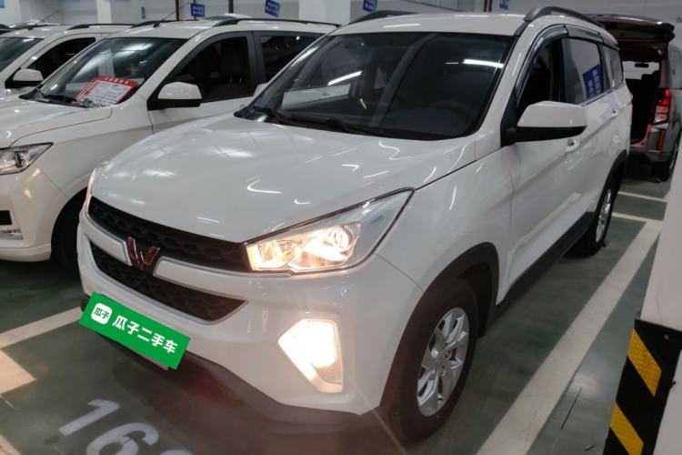 Used Wuling Hongguang S3 2019 1.5L Manual Comfort Model China VI Standard