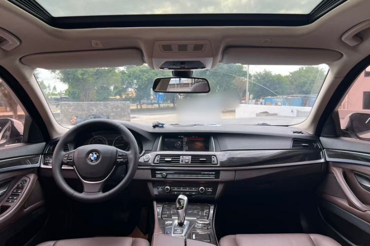 Used BMW 5 Series 2014 525Li Luxury Design Package