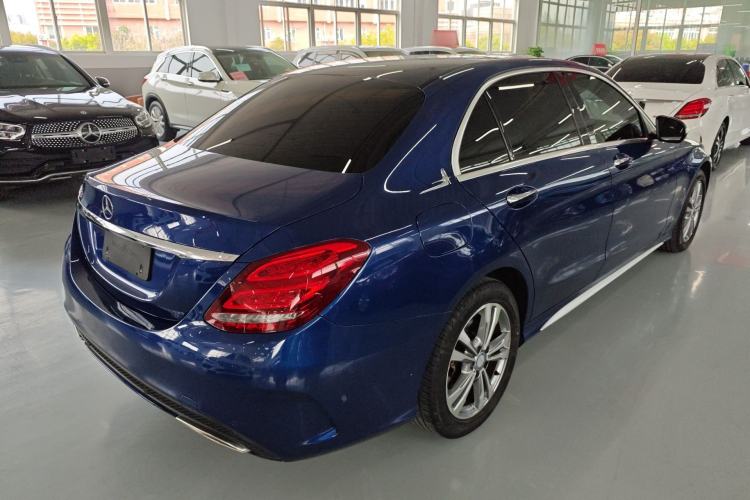 Used Mercedes-Benz C-Class 2017 Facelift C 200 L Sport Edition Rear Right 45 Deg