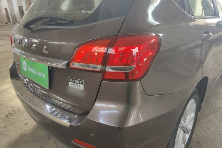 Used Haval H2 2016 Red Label 1.5T Manual Two-Wheel Drive Elite Model