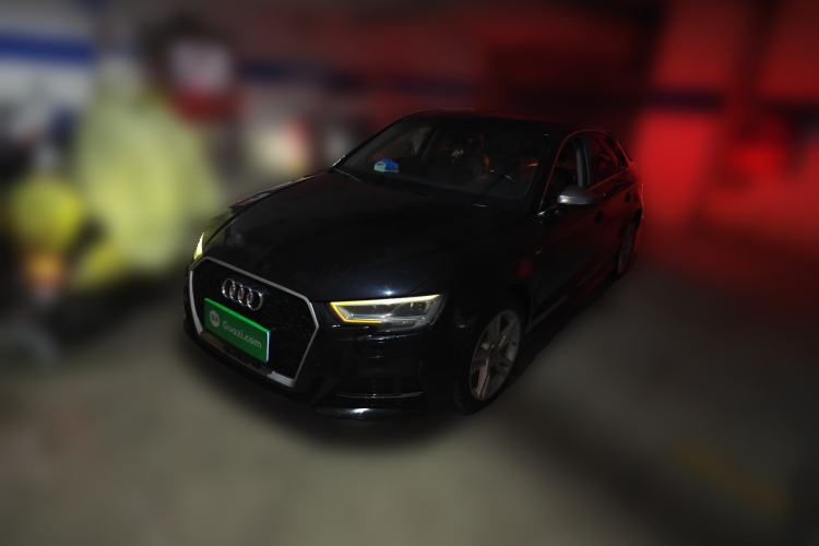 Used Audi A3 2019 Limousine 35 TFSI Fashion Edition China VI Emission Standard