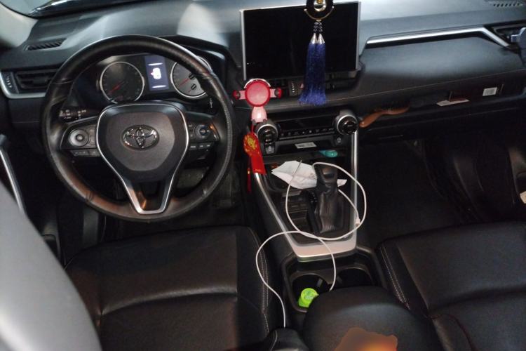 Used Toyota Wildlander 2020 2.0L CVT Two-Wheel Drive Luxury Edition