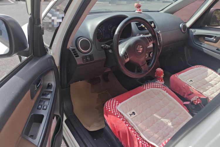 Used Suzuki SX4 2013 1.6L Automatic CoolRide Model Driver Seat