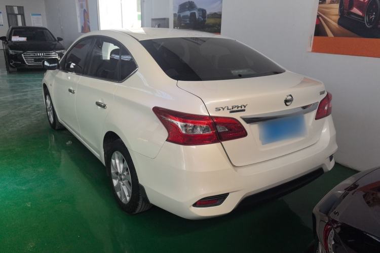 Used Nissan Sylphy 2021 Classic 1.6XL CVT Luxury Edition Exterior 3