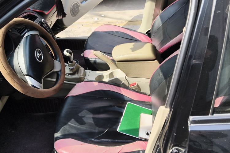 Used Soueast V3 Lingyue 2014 1.5L Manual Entry-Level Version Left Front Seat