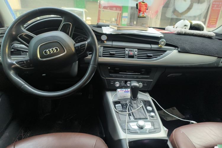 Used Audi A6L 2018 30th Anniversary Edition 35 TFSI Fashion Model
