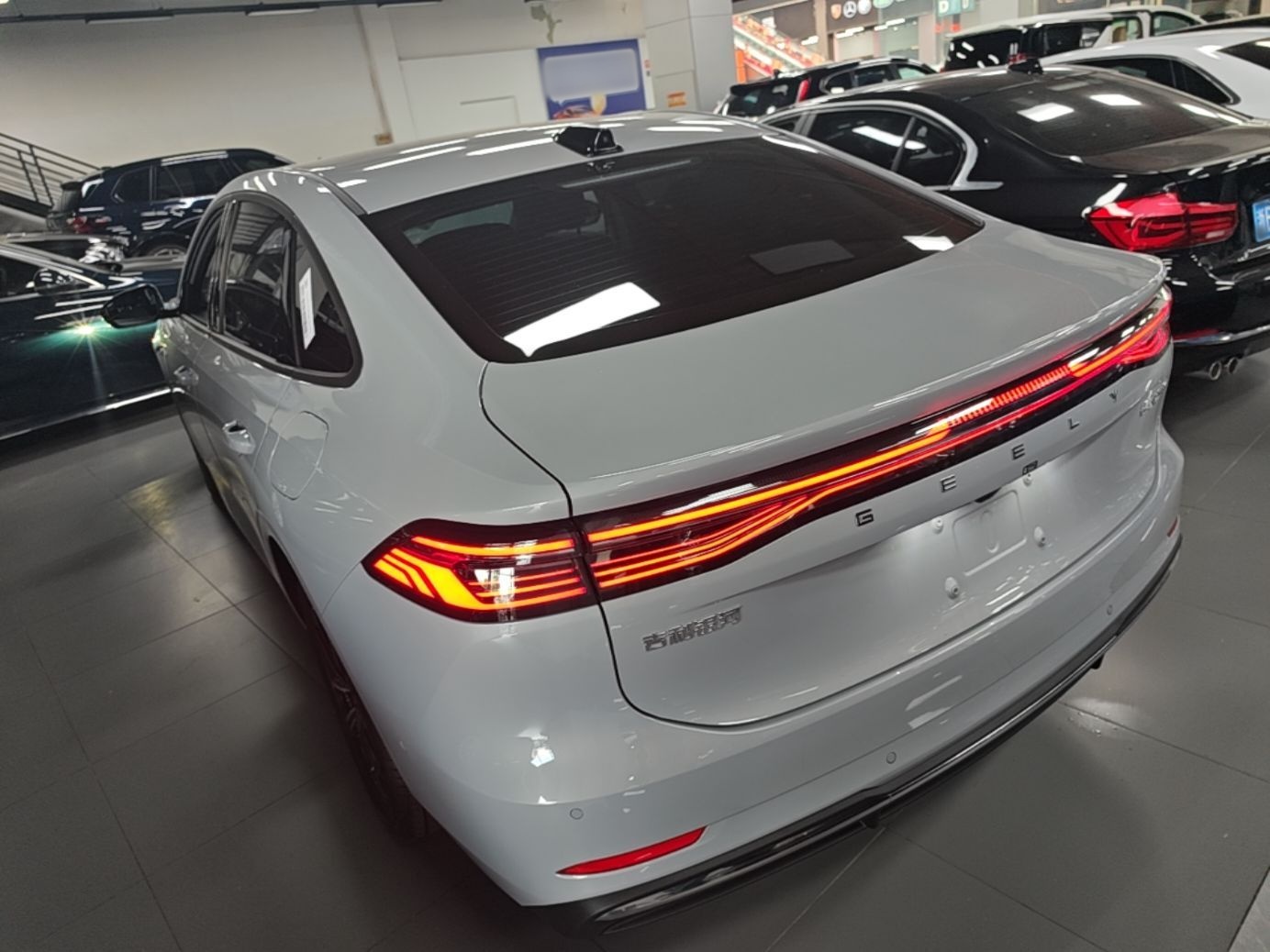 Geely Galaxy A7 2025 Model EM-i 70km Launch Edition — снимка 4