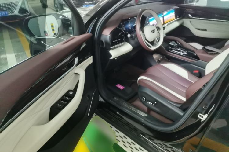 Used Geely Auto Monjaro L 2024 2.0TD High-Power Automatic Two-Wheel Drive Yunqi Version
