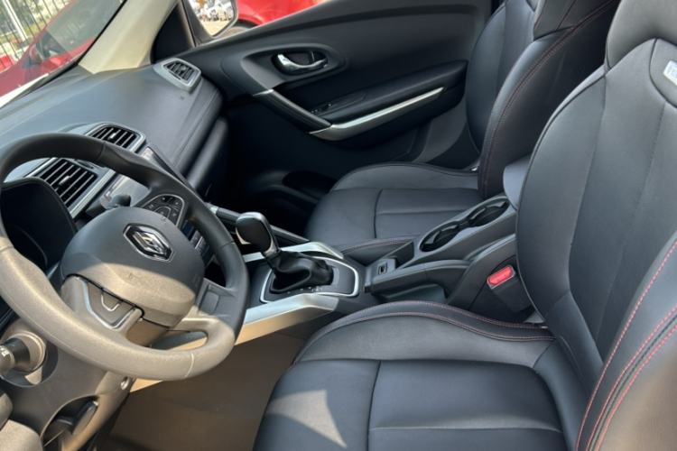 Used Renault Kadjar 2017 2.0L Two-Wheel Drive Fashion Edition