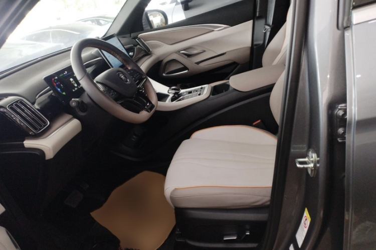 Used BYD Song Pro New Energy 2023 Champion Edition DM-i 71KM Navigation Model