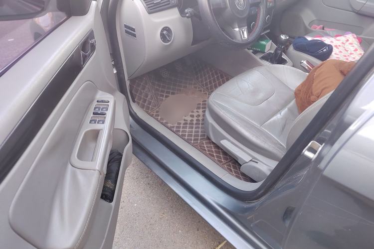 Used Volkswagen Bora 2012 1.6L Manual Comfort Model
