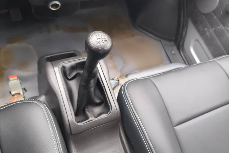 Used Wuling Rongguang Small Truck 2019 1.2L Base Model Single-Row LSI
