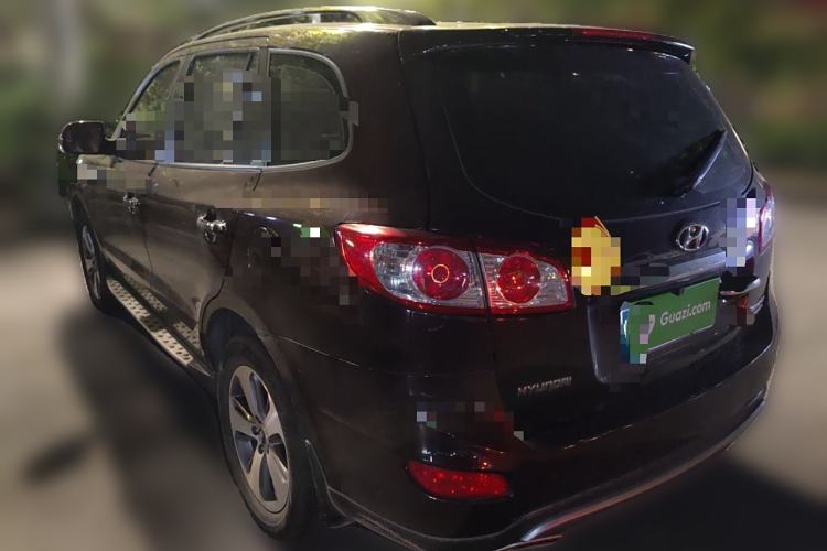 Used Hyundai Santa Fe Classic 2012 2.4 Comfort Edition 7-Seater Four-Wheel Drive