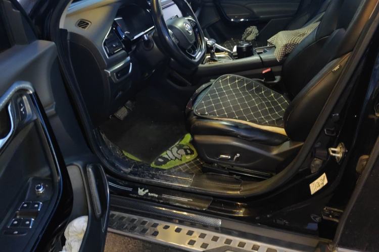 Used Dongfeng Aeolus AX7 2020 1.6T Automatic AI Pioneer Model China VI Standard
