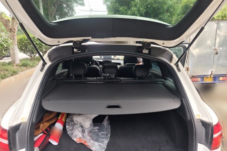 Used Mercedes-Benz GLC 2016 GLC 200 4MATIC Trunk