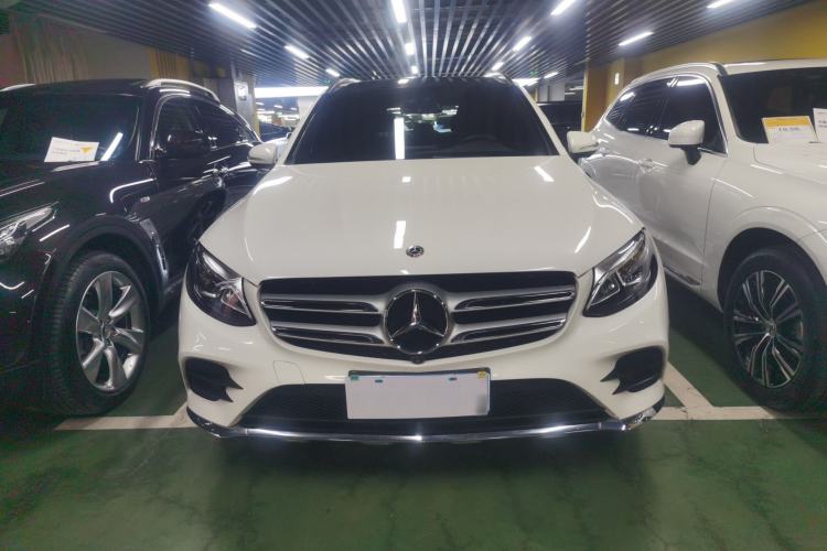 Used Mercedes-Benz GLC 2018 GLC 260 4MATIC Luxury Model