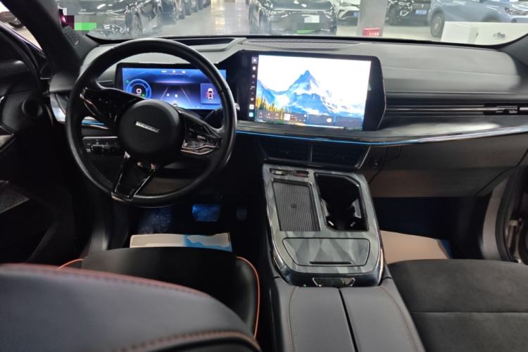 Used Haval XY 2022 1.5T ZhiZun Edition Center Console