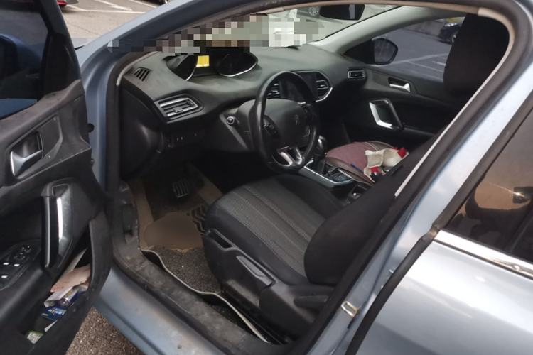 Used Peugeot 308S 2015 1.2T Automatic Jingchi Edition Driver Seat