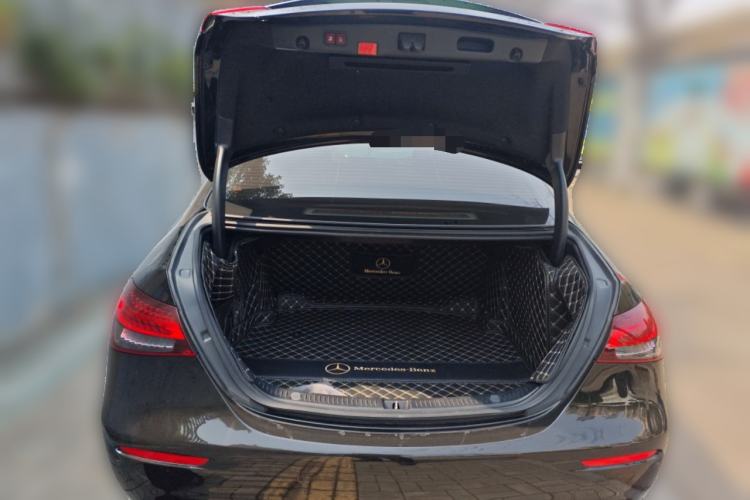 Used Mercedes-Benz E-Class 2023 E 260 L