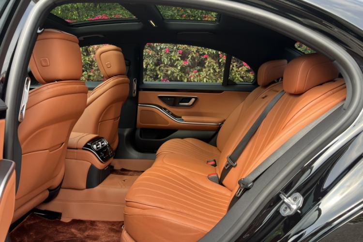 Used Mercedes-Benz S-Class 2024 Restyled S 400 L Business Version
