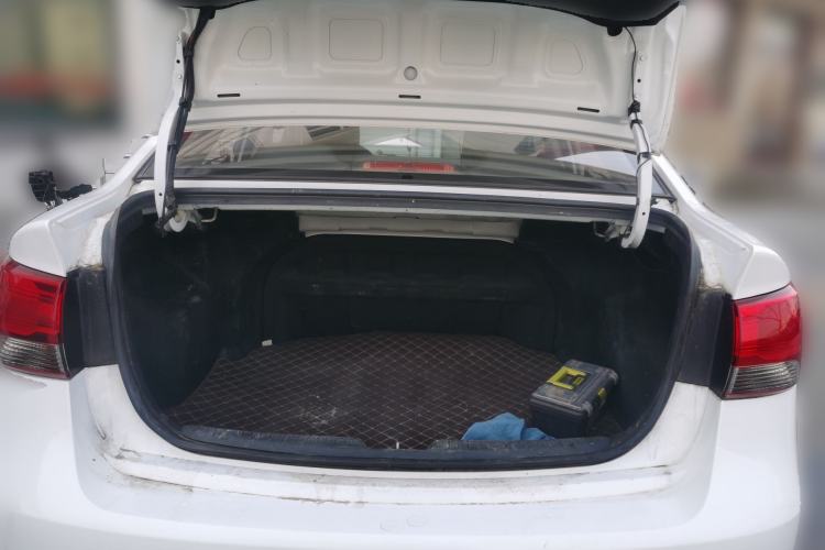 Used Kia Forte 2014 1.6L MT GL Trunk