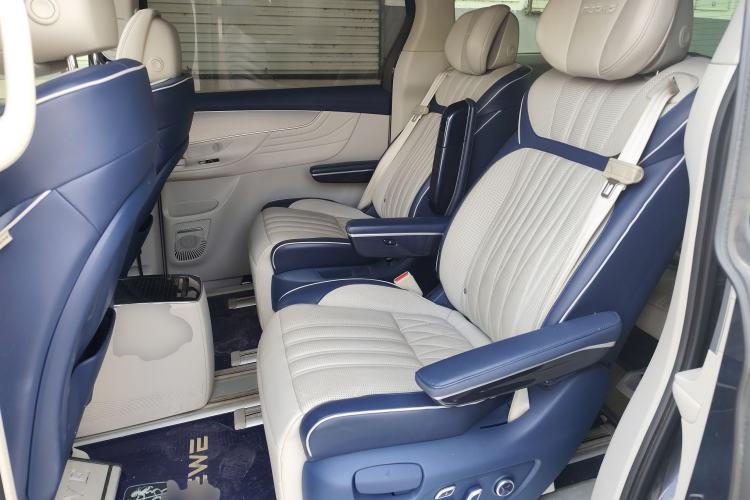 Used Roewe iMAX8 2021 400TGI Supreme Series Prestige Edition