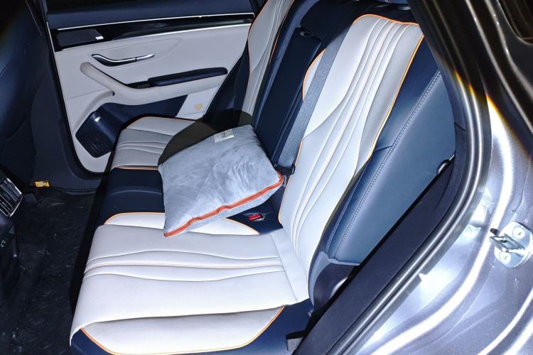 Used BYD Song PLUS New Energy 2021 DM-i 110KM Flagship PLUS 5G Edition Left Rear Seat