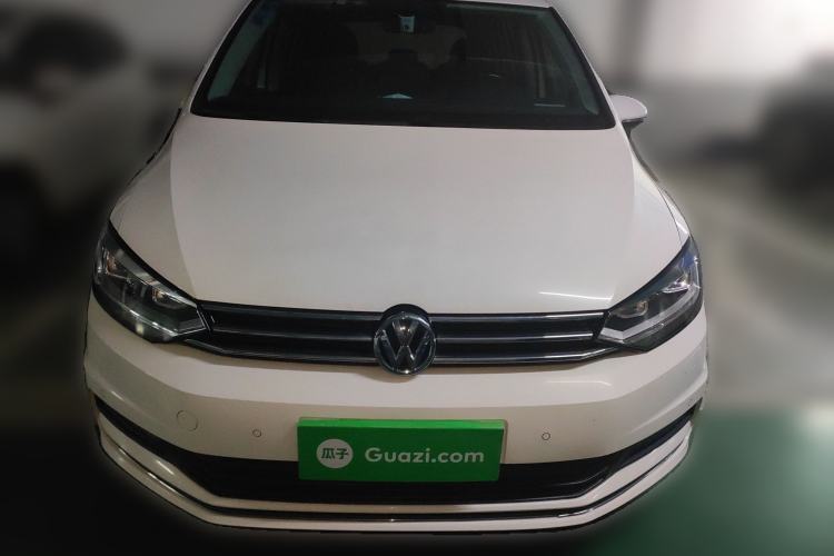 Used Volkswagen Touran 2016 Volkswagen Touran L 280TSI DSG Comfort Edition Front