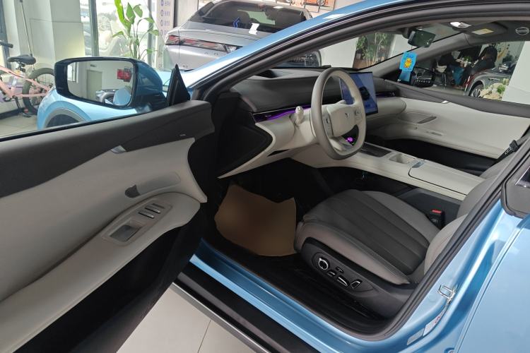 Used Deepal L07 2024 230Max Qiankun Intelligent Driving ADS SE Range-Extended Version
