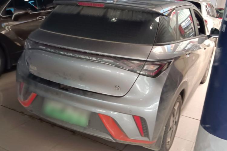 Used BYD Dolphin 2021 405 km Fashion Edition
