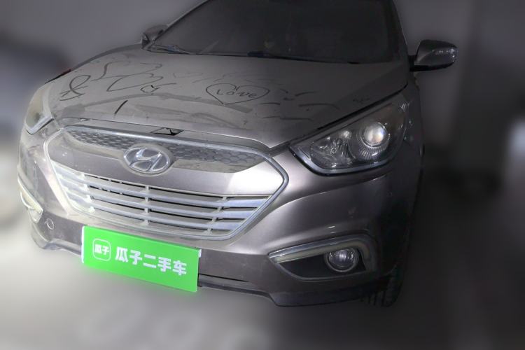 Used Hyundai ix35 2012 2.0L Automatic Two-Wheel Drive New Edition GL Front