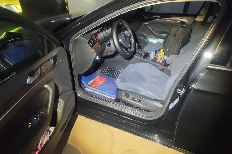 Used Volkswagen Magotan 2019 330TSI DSG Leading Model China VI Standard