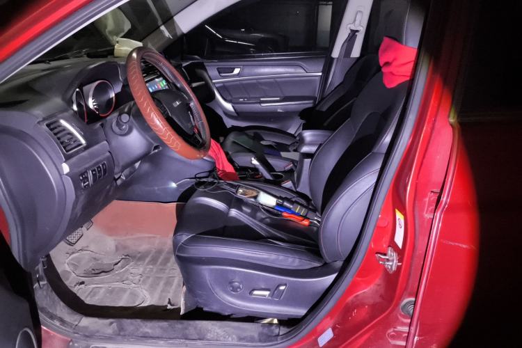 Used Haval H6 2015 Sport Edition 1.5T Automatic Two-Wheel Drive Luxury Model
