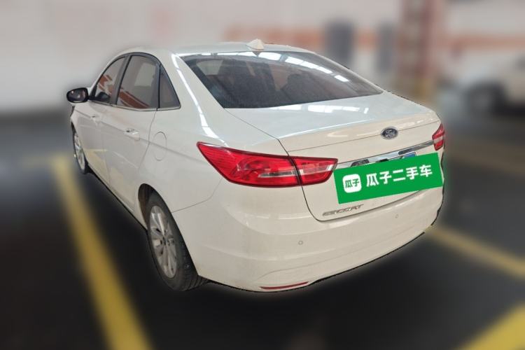 Used Ford Escort 2015 1.5L Manual Fashion Edition