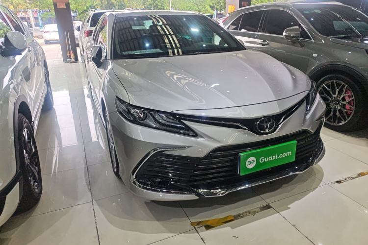 Used Toyota Camry 2023 2.0G Luxury Edition