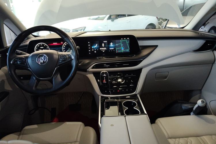 Used Buick GL8 2021 ES Landtrek 653T Comfort Edition
