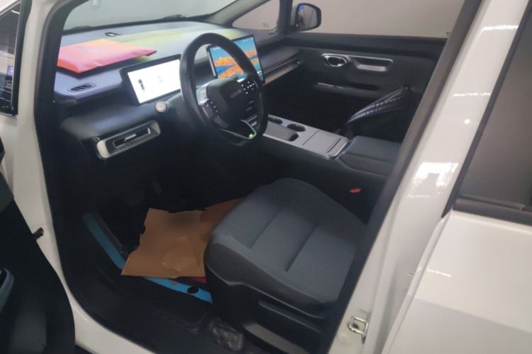 Used AION Y 2022 Plus 70 Enjoy Edition