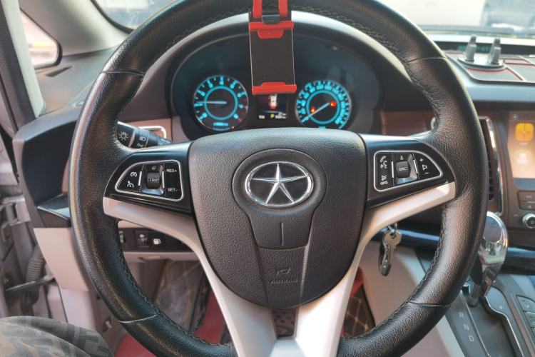 Used JAC Group Refine M5 2017 2.0T Gasoline Dual-Clutch Business Edition