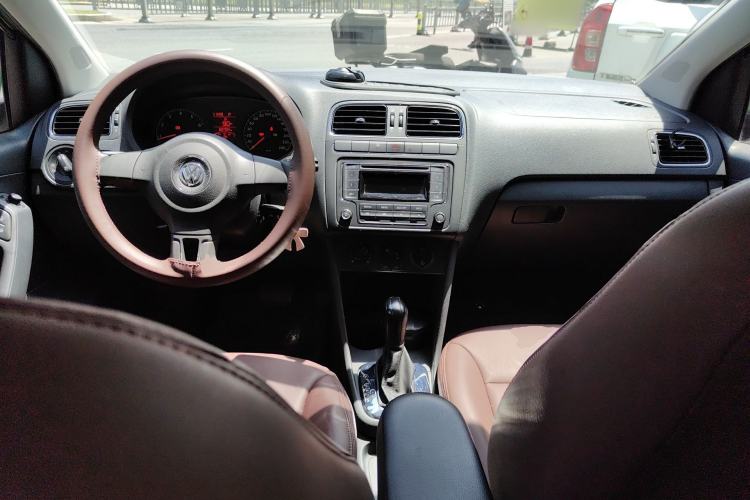 Used Volkswagen Polo 2013 1.4L Automatic Comfort Edition