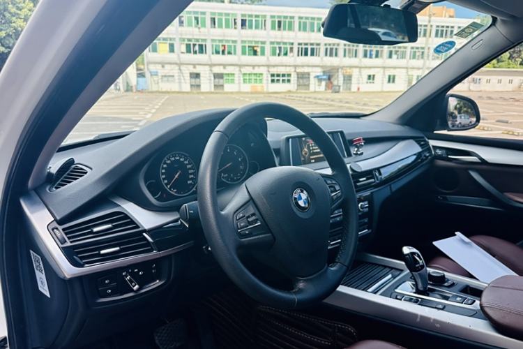 Used BMW X5 2016 xDrive35i parallel import
