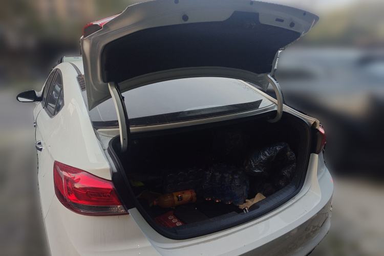 Used Hyundai Elantra (6th Generation / Lingdong) 2019 1.4T Dual-Clutch Xuan Dong · Dynamic Model
