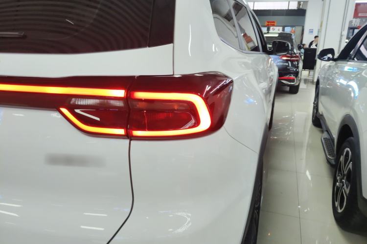 Used Chery Tiggo 8 2022 1.5 TCI Automatic Prestige Edition 5-Seater Right Rear Taillight