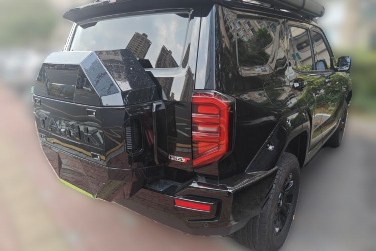 Used Tank 400 New Energy 2024 Hi4-T City Edition Rear Right 45 Deg