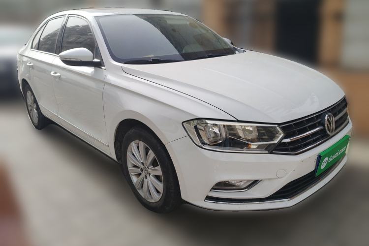 Used Volkswagen Bora 2017 1.6L Automatic Comfort Model

