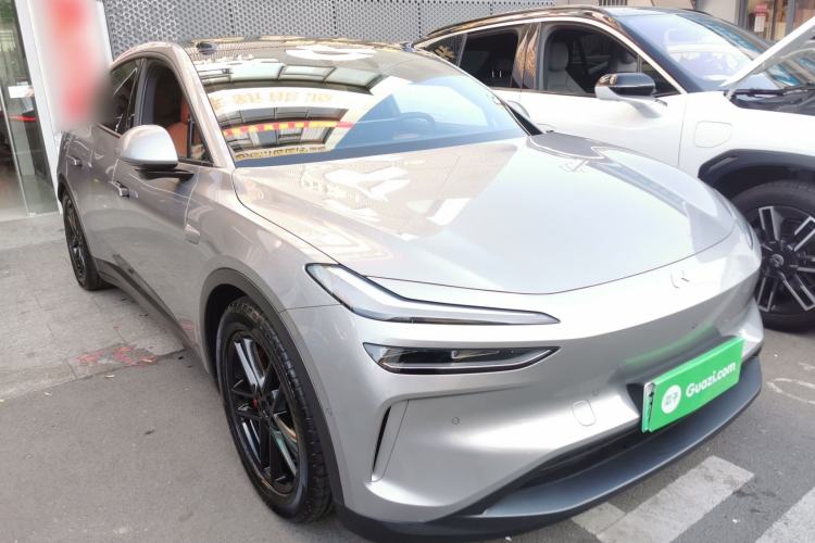 Used ONVO L60 2024 60 kWh All-Wheel Drive