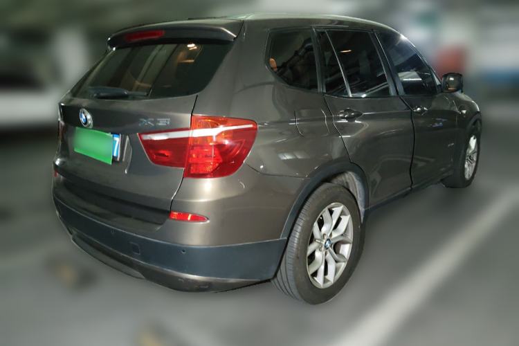 Used BMW X3 2011 xDrive28i Leading Model Rear Right 45 Deg