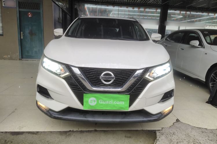 Used Nissan Qashqai 2019 2.0L CVT Smart Enjoyment Version Front