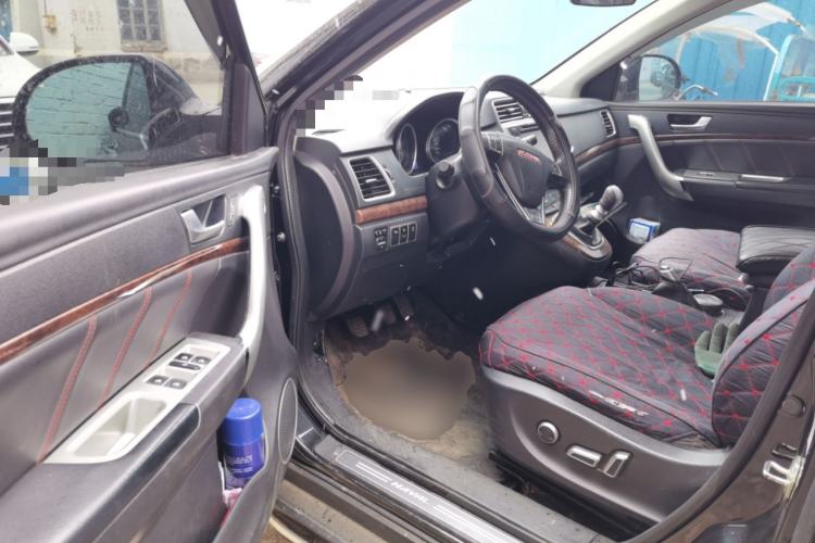 Used Haval H6 2015 Revised Version Sport Edition 1.5T Manual Transmission Two-Wheel Drive Elite Grade Driver Seat