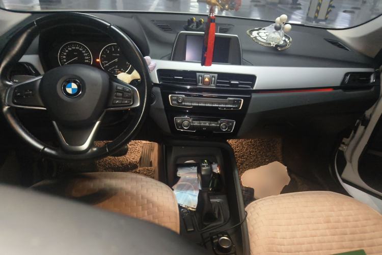 Used BMW X1 2018 sDrive18Li Fashion Model Center Console